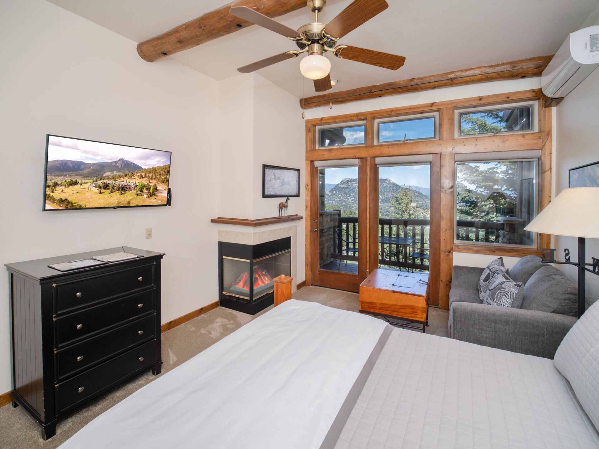 Black Horse Queen Suite at the Taharaa Mountain Lodge in Estes Park Colorado 