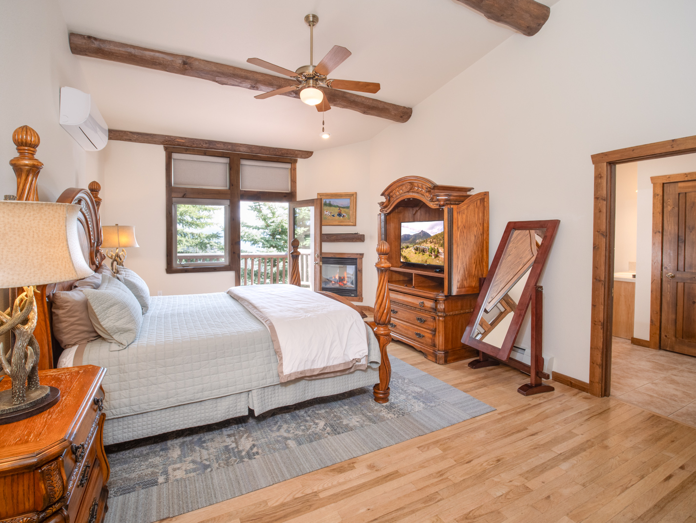Cattle Baron Premium Lodge Suite at the Taharaa Mountain Lodge in Estes Park Colorado 