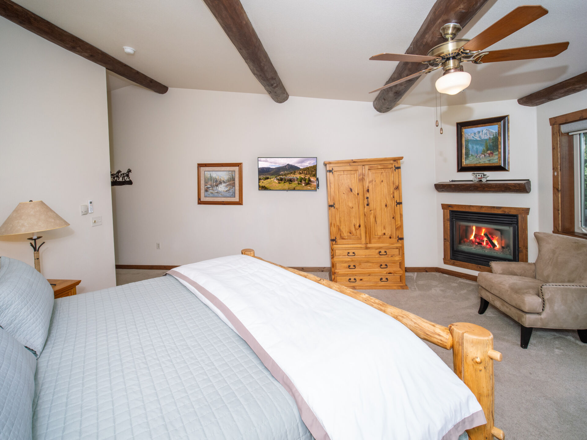 Overland Stage Jacuzzi Suite at the Taharaa Mountain Lodge in Estes Park Colorado 