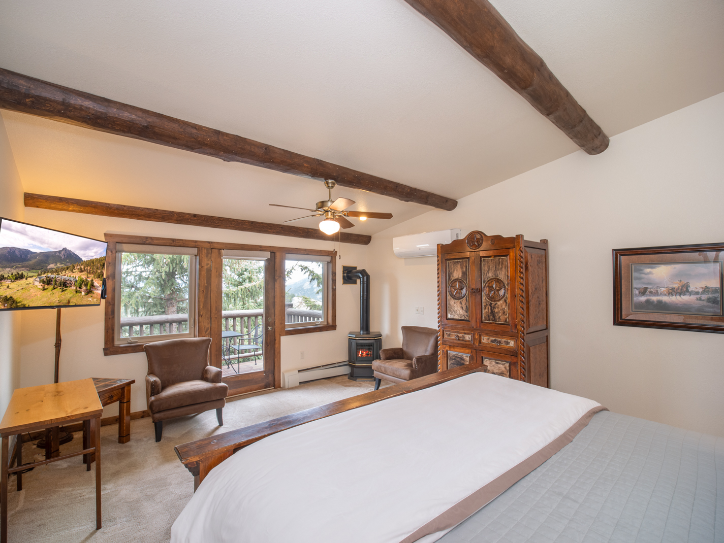 Trail Boss Steam Suite at the Taharaa Mountain Lodge in Estes Park Colorado 