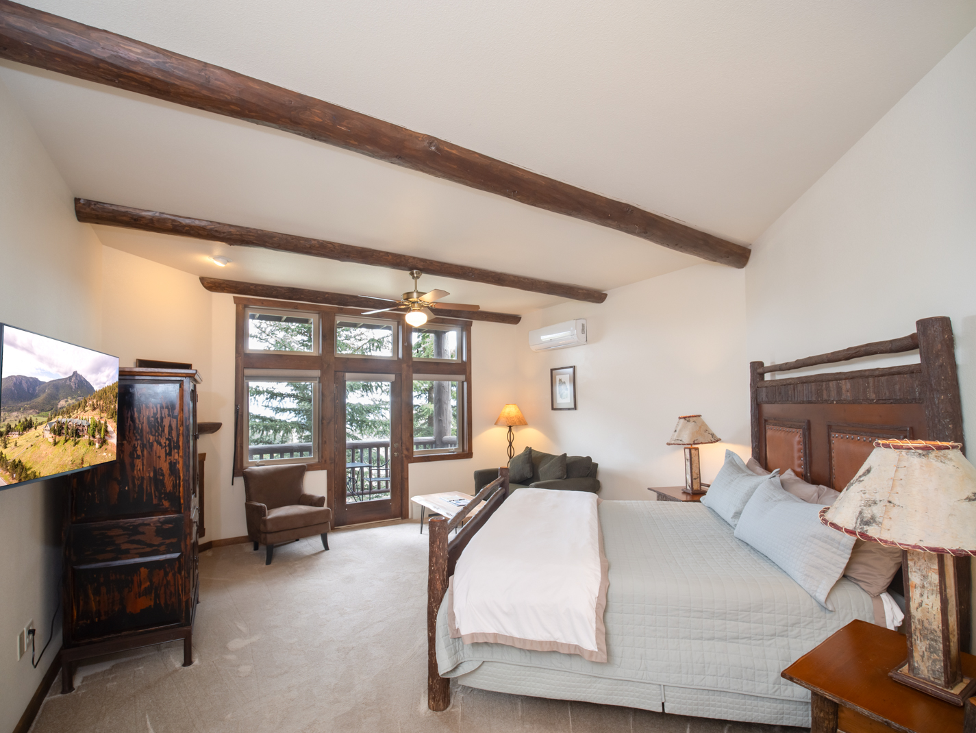 Winchester Jacuzzi Suite at the Taharaa Mountain Lodge in Estes Park Colorado 